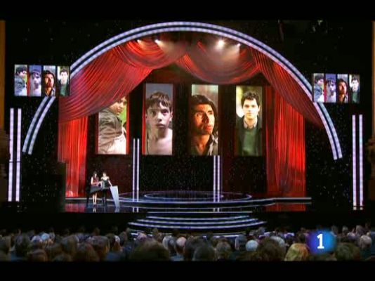 Premios Goya - Francesc Colomer, premio al Mejor Actor  Revelación por su papel en 'Pa negre'