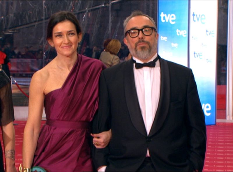 Los manifestantes de "Anonymous" contra la ley Sinde agitaron la gran noche del cine español