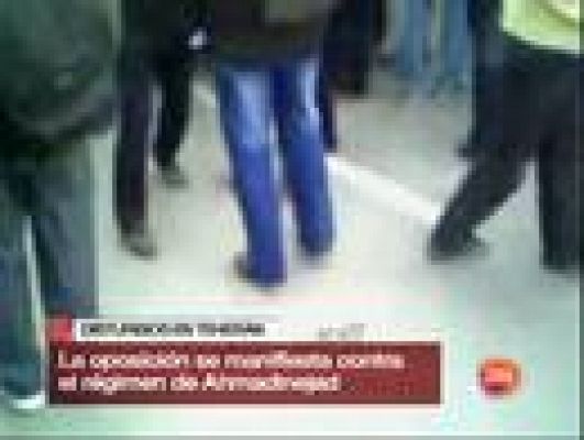  - Detenciones en Irán en manifestaciones de apoyo a Egipto