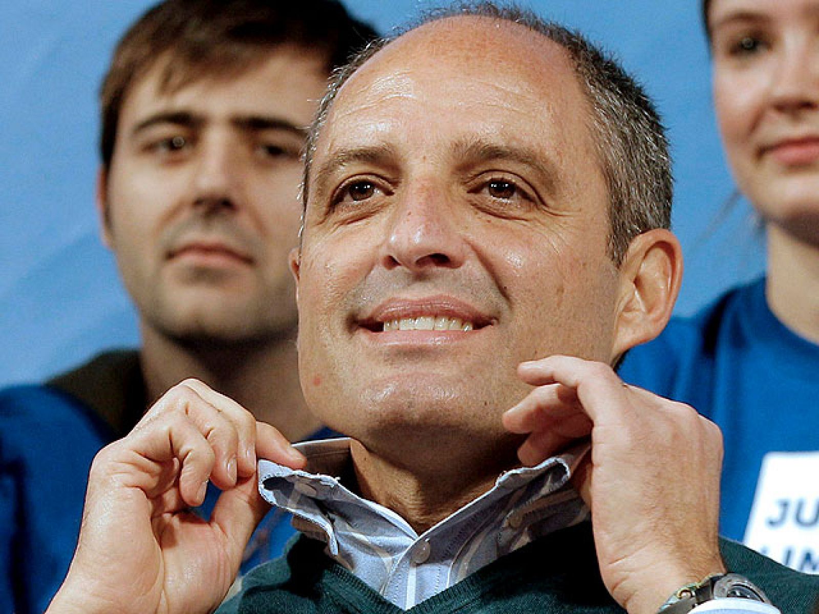 El PP valenciano propone oficialmente a Camps como candidato en una reunión de urgencia | Ver