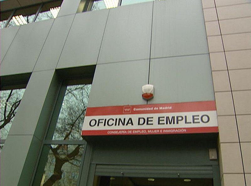 Más de 800.000 personas han cobrado la ayuda de los 426 euros 