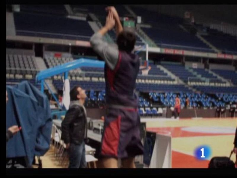 El base del Regal Barcelona encestó desde el túnel de vestuarios en un entrenamiento en el Palacio de los Deportes. Así se explica su actuación en la Copa del Rey