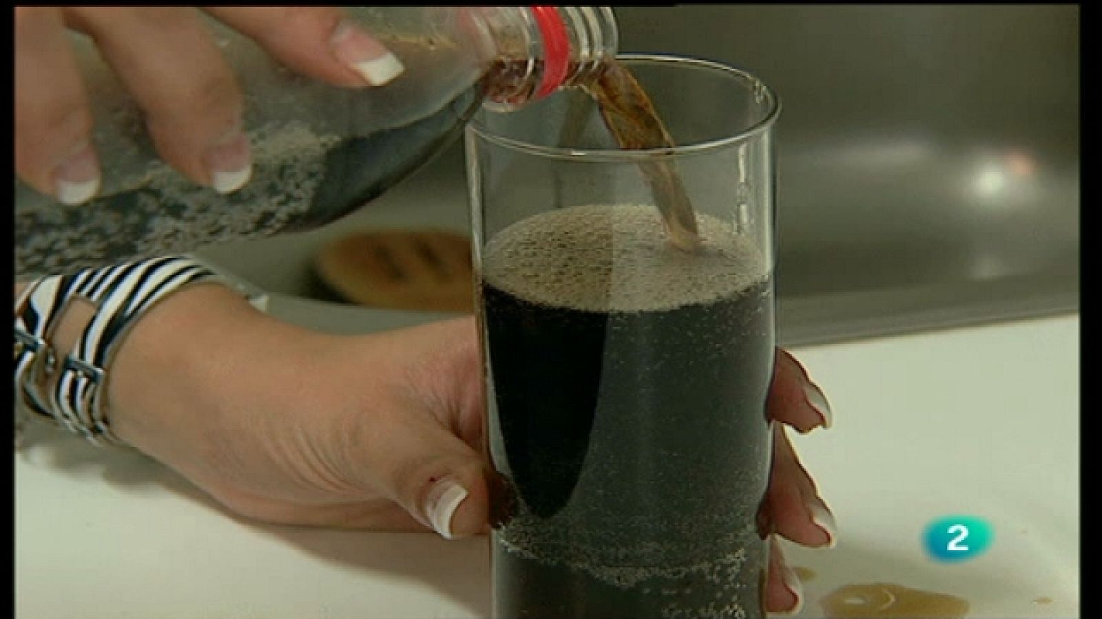 La 2 Noticias  - 16/02/11 - La 2 Noticias | Ver