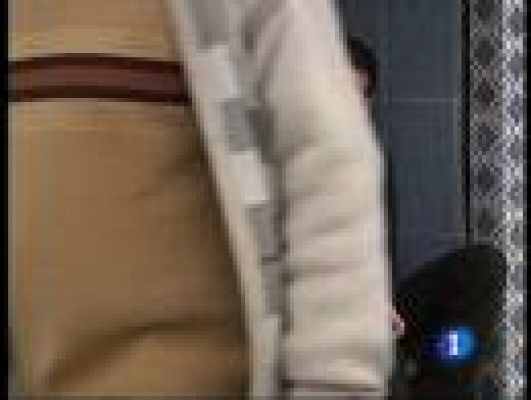 Telediario 1 - Inmigrantes tunecinos hacia Europa