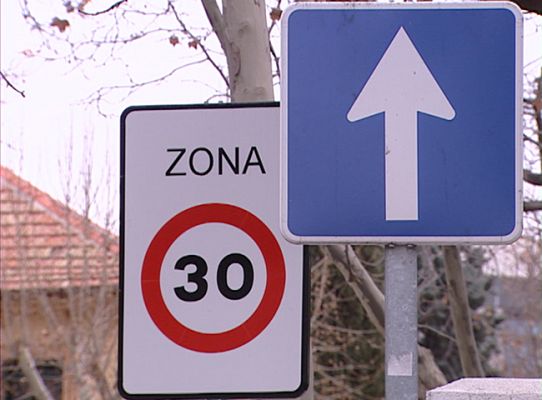 Telediario 1 - A 30 Km por hora