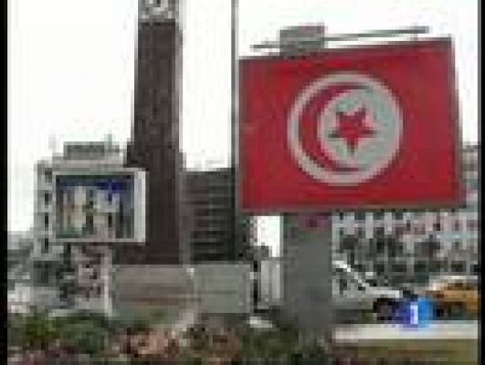 Telediario 1 - Un mes de la salida de Ben Ali