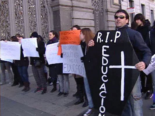  - Oposiciones a maestro en 10 CC.AA.