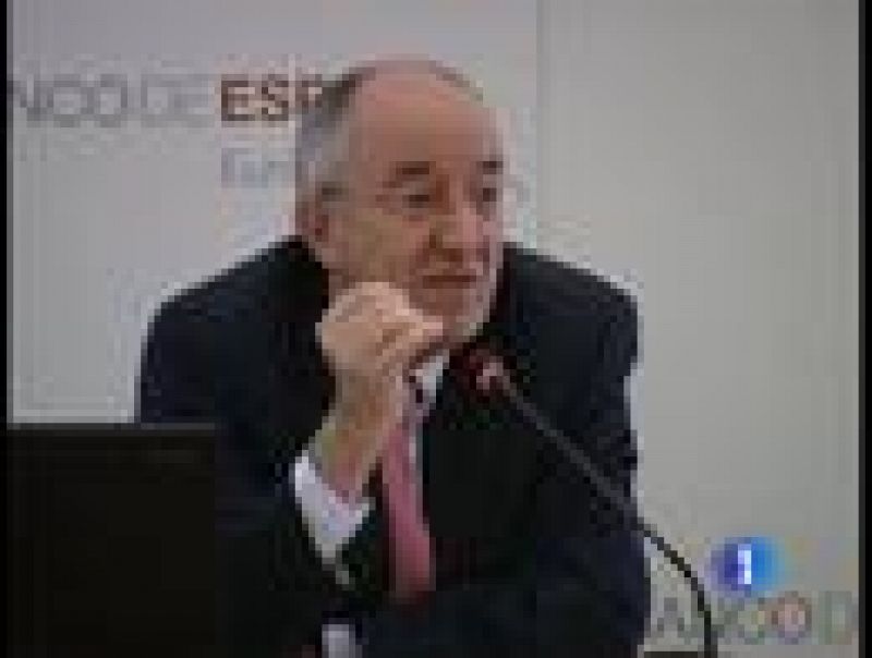 El Gobernador del Banco de España defiende la reforma que obliga a cajas y bancos a aumentar su capital 