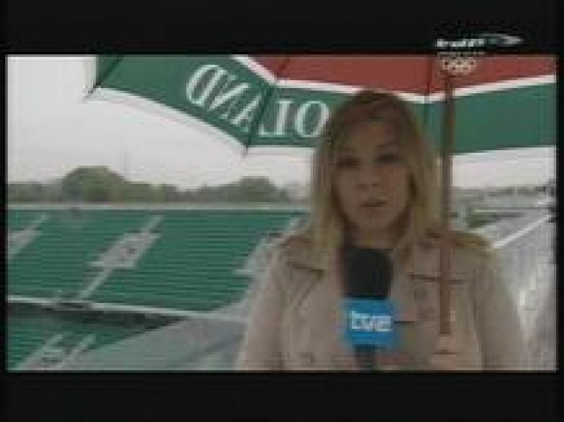 Llueve sobre mojado en Roland Garros. Las previsiones meteorológicas apuntan a que podría llover hasta el miércoles por la tarde.