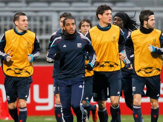 Telediario 1 - El muro del Madrid en Europa