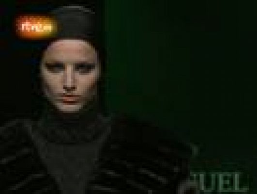  - Desfile íntegro de Miguel Marinero