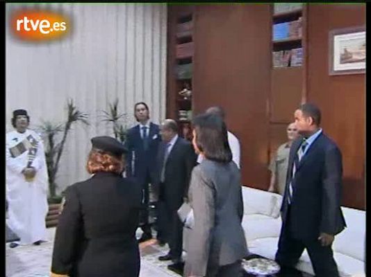  - Rice visita a Gadafi