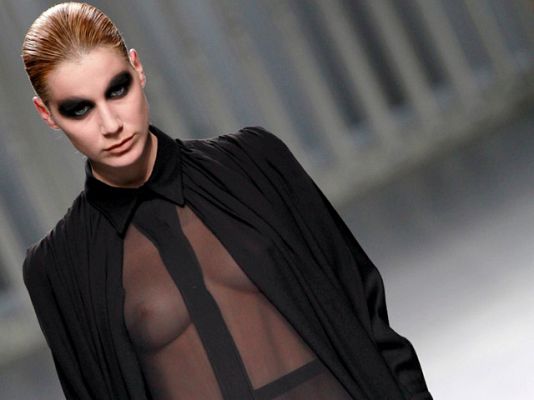  - Jaime y Silvia en Cibeles