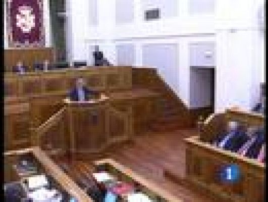 Telediario 1 - Tenso debate en Castilla-La Mancha