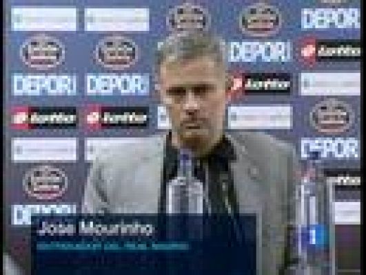 Telediario 1 - Mou: "Se ríen a mis espaldas"