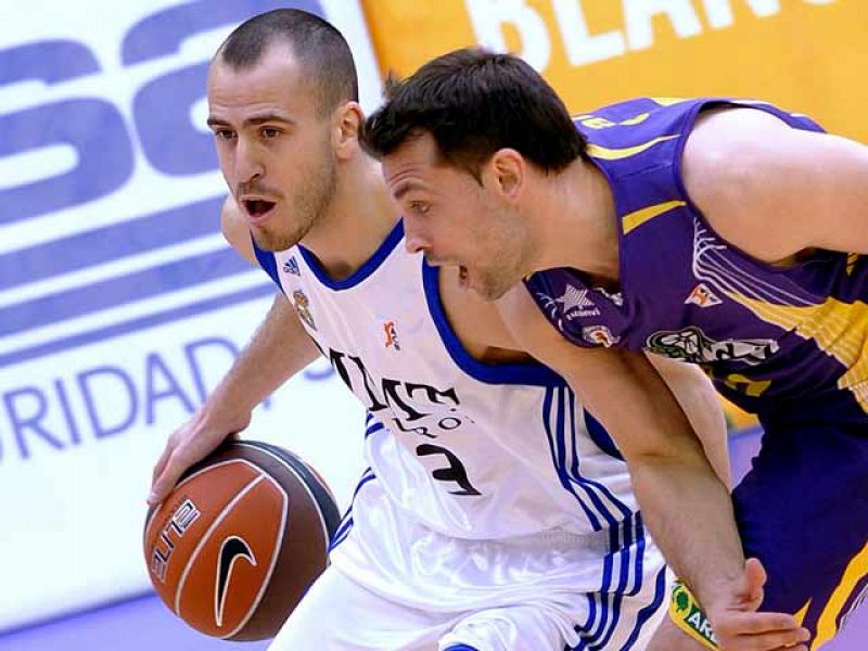 El Blancos de Rueda Valladolid volvió a mostrar su fortaleza en el Polideportivo Pisuerga, imponiéndose al Real Madrid después de dominar el marcador durante los cuarenta minutos y aguantar el empuje final del equipo blanco (74-65).