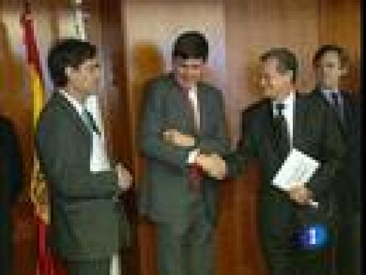 Telediario 1 - Convenio colectivo de controladores