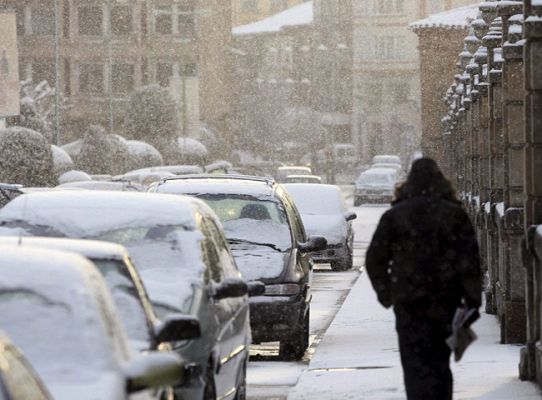 Telediario 1 - Alerta naranja por nieve