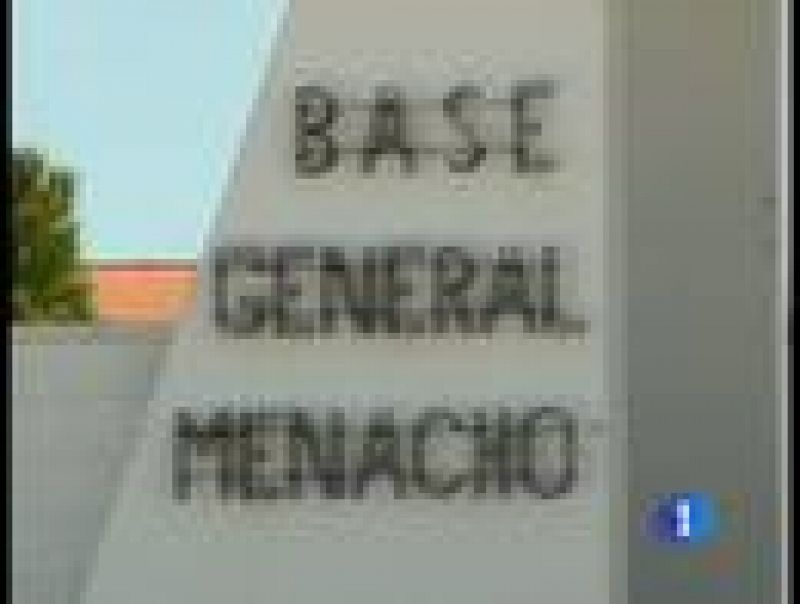 La Guardia Civil investiga un robo en la armería de una base militar de Badajoz