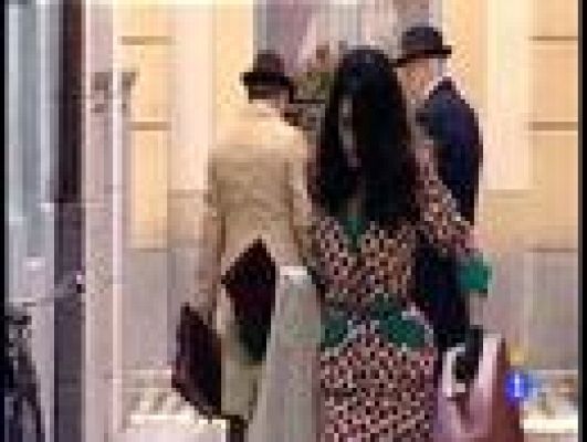 Amar en tiempos revueltos - Chelo, la estrella del barrio