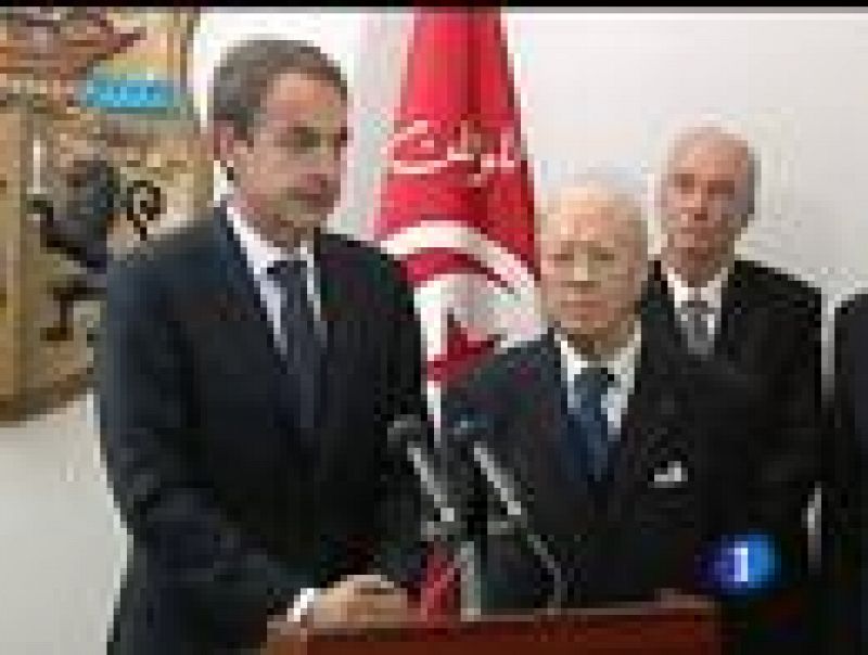 Zapatero respalda el cambio en Túnez y ofrece ayuda para los refugiados