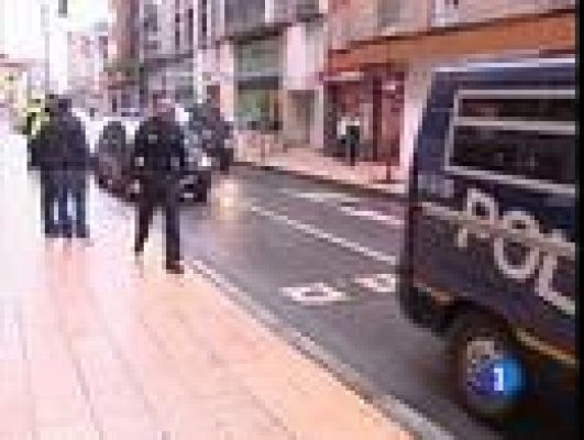 Telediario 1 - Villa se sienta en el banquillo