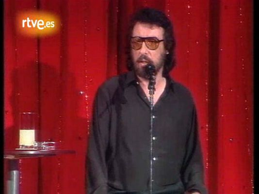 Humor en el Archivo de RTVE - "Legionario", "Pollo aniversario"