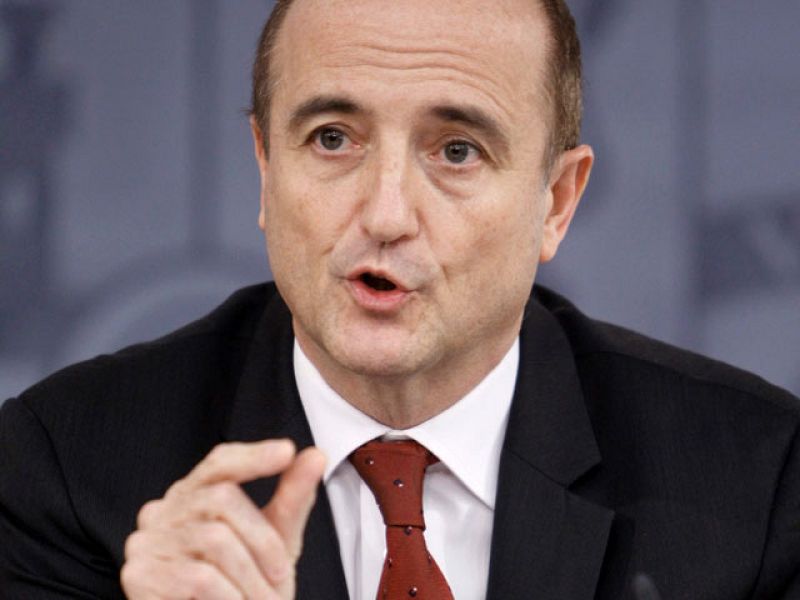 Sebastián: "Hamilton no se queda dormido al circular a 110 km/h"