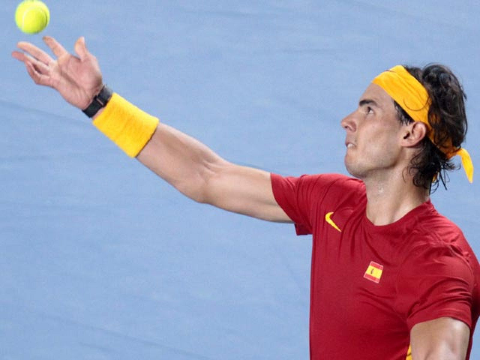 Rafa Nadal encarrila para España la eliminatoria de Copa Davis ante Bélgica al ganar cómodamente a Ruben Bemelmans en tres sets. Al final del partido, el balear reconoció no haber sufrido demasiado