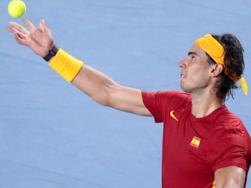 Rafa Nadal encarrila para España la eliminatoria de Copa Davis ante Bélgica al ganar cómodamente a Ruben Bemelmans en tres sets. Al final del partido, el balear reconoció no haber sufrido demasiado