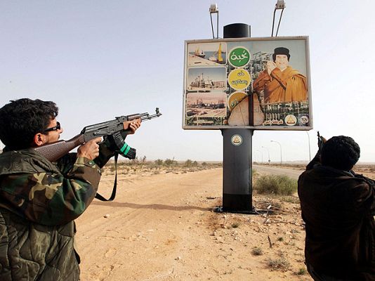 Telediario 1 - Gadafi intensifica sus ofensivas sobre las principales ciudades liberadas