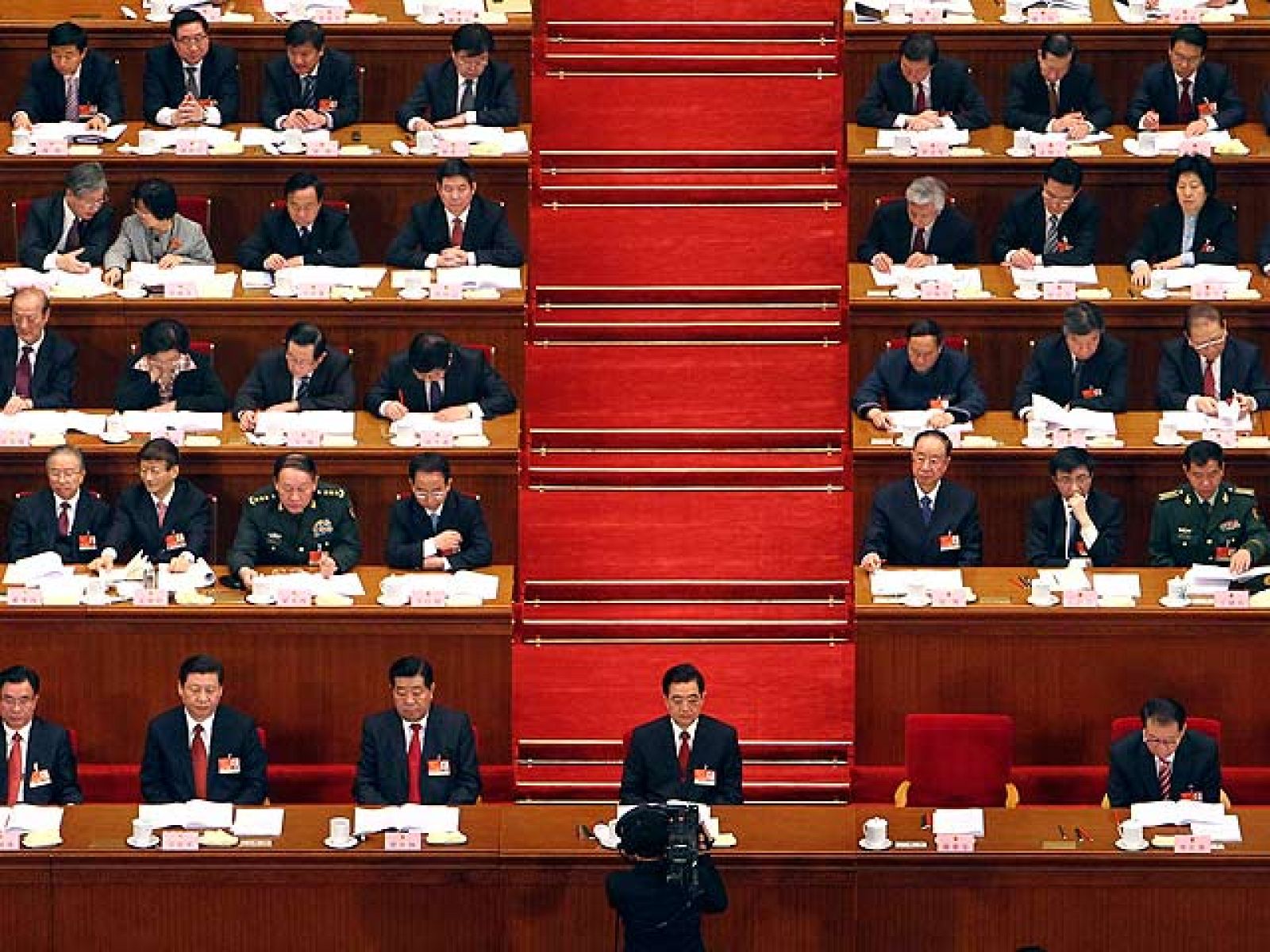 Una vez al año se reune el Parlamento Chino y lo ha hecho este sábado, para explicar su plan económico de los próximos 5 años.