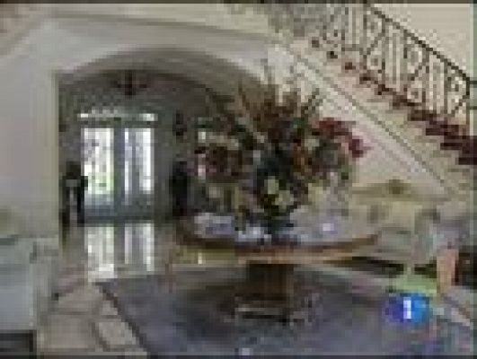 Telediario 1 - 'Narcocasas' en México