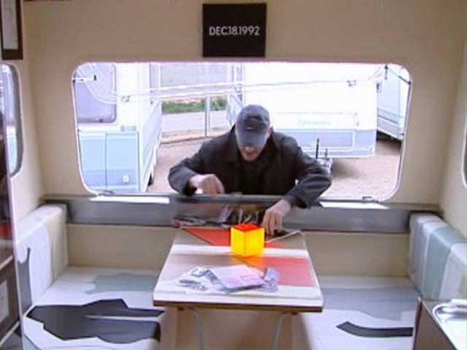 La crisis económica, y en especial la crisis de la construcción, ha hecho que muchos arquitectos busquen alternativas a las casas tradicionales. Se hacen en un taller, se dispone de ellas en pocos meses, y son más baratas que las de siempre.