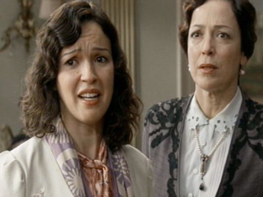 14 de abril. La República - Alejandra se enfrenta a Leocadia