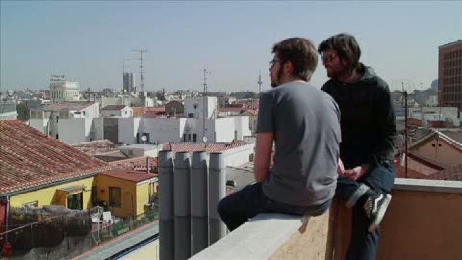 Tutoriales a la carta: Chicos que escuchan su emisora favorita en "A la carta"