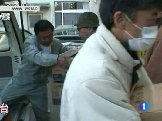 L'Informatiu - L'informatiu en 3' - 14/03/11