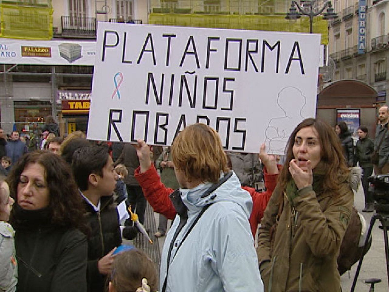 El caso de los niños robados ha llegado al Congreso