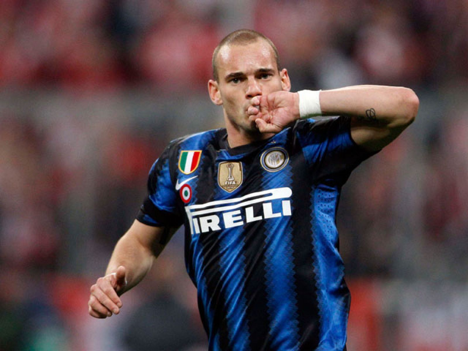 Sneijder resucita el partido (2-2) - Champions League | Ver