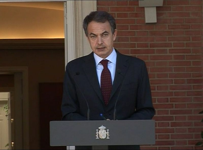 Zapatero ha anunciado que España tendrá una contribución importante en la internvención militar en Libia