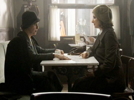 14 de abril. La República - Amparo se encuentra con su madre