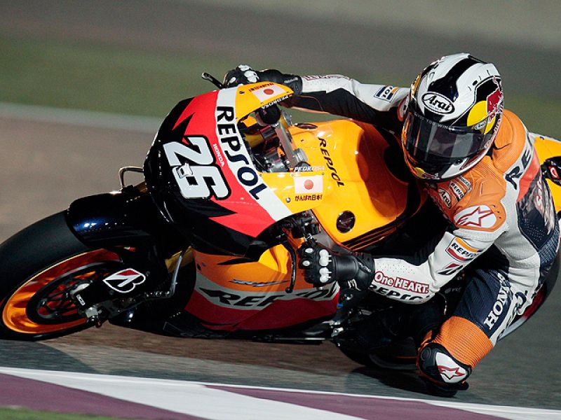 El español Dani Pedrosa (Honda RC 212 V) no pudo doblegar a su compañero de escudería, el australiano Casey Stoner (Honda RC 212 V), al final de los entrenamientos libres para el Gran Premio de Catar de MotoGP, mientras que su compatriota Nicolás Ter