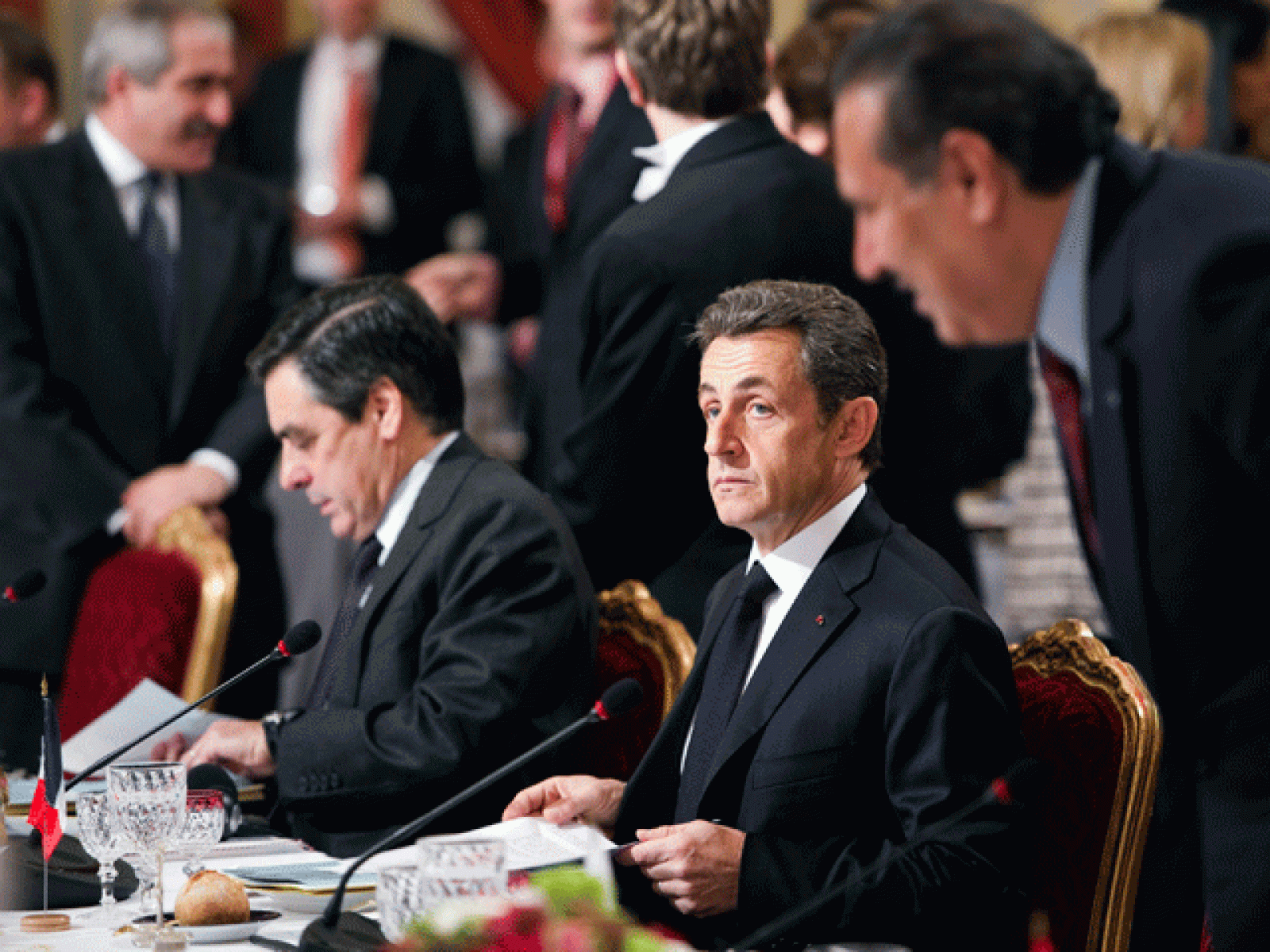 Cumbre en París para aplicar la resolución de la ONU contra Libia | Ver