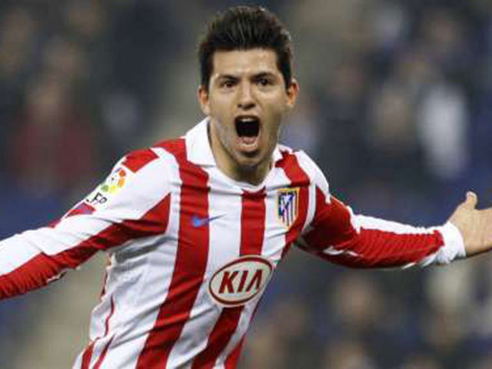 El derbi, en las botas de Kun y CR7