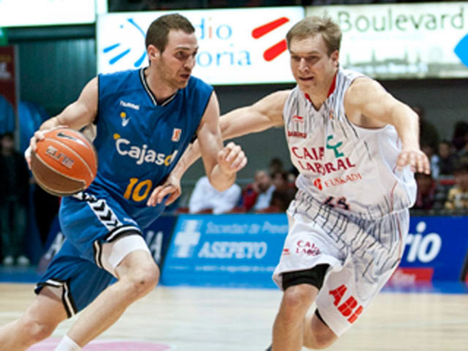 Caja Laboral 81 - 57 Cajasol