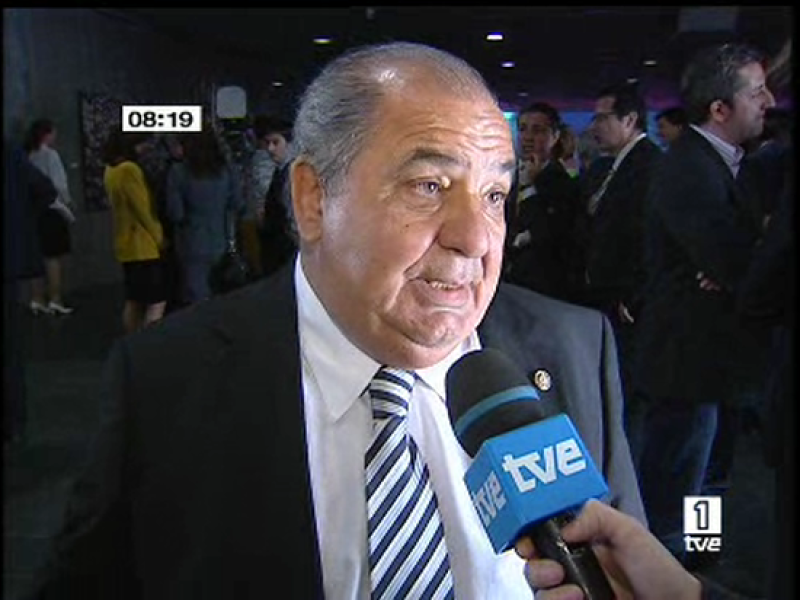  Muñoz pide disculpas a los jugadores