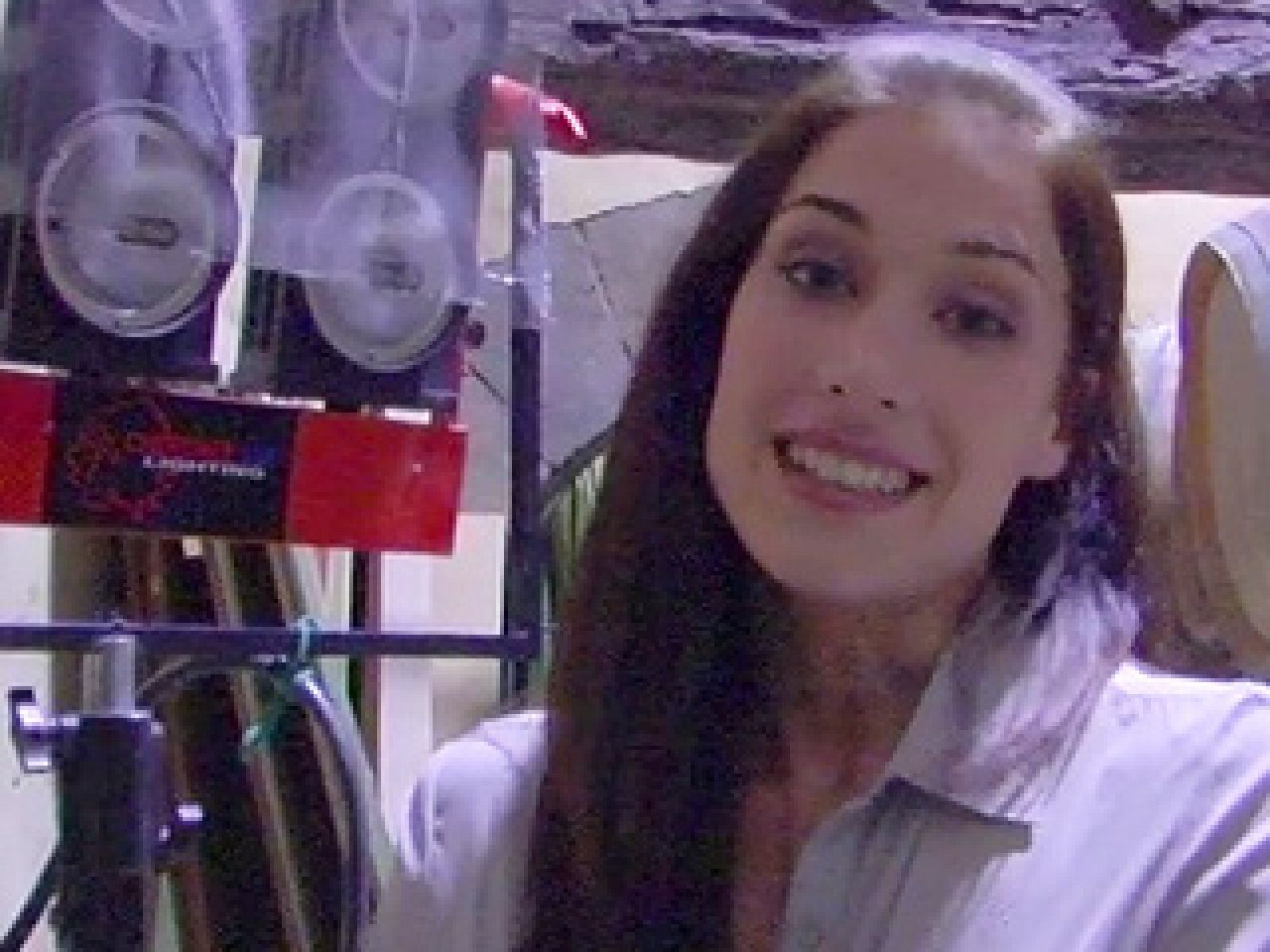 Gran Reserva - Marta Belmonte es Nuria Asensi - Gran Reserva | Ver