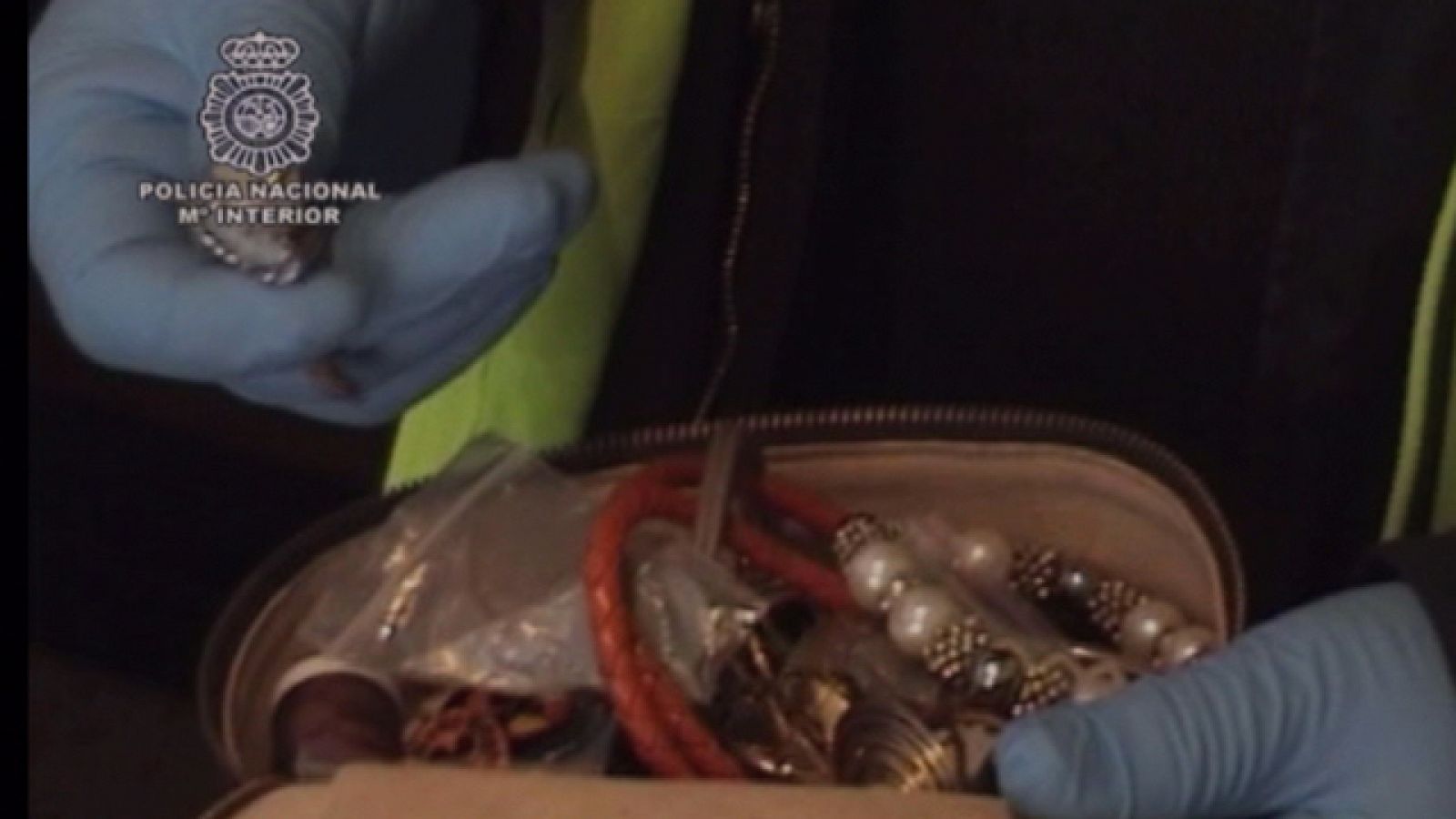 Detenida a una familia acusada de robar en habitaciones de más de 70 hoteles de toda España