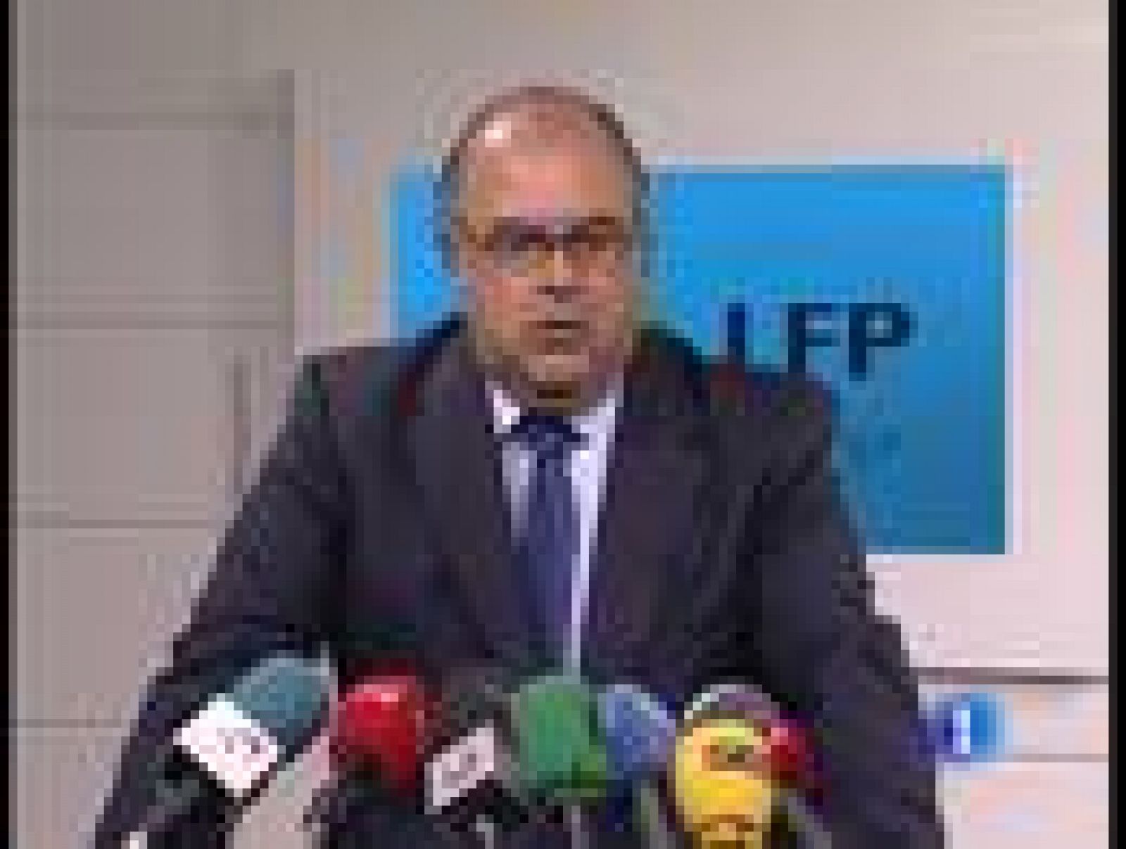 La Liga de Fútbol Profesional (LFP) ya tiene la asignación de árbitros para la trigésima jornada de la Liga de Primera División, pero no fechas ni horarios, después de que su comisión delegada se haya reunido este jueves, sin que se hayan producido c