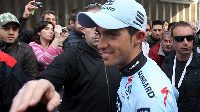 El ciclista madrileño ha concedido una rueda de prensa tras finalizar la cuarta etapa de la Volta a Catalunya. Que su caso ahora quede en manos del máximo tribunal de arbitraje deportivo no ha sorprendido a Contador. El líder de la carrera catalana